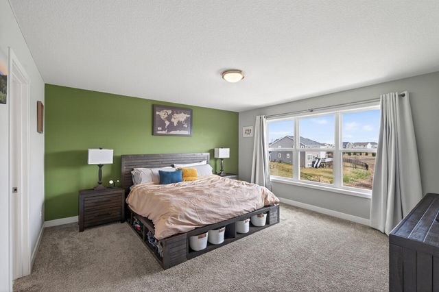 12997 Jewell Circle NE, Blaine, MN 55449