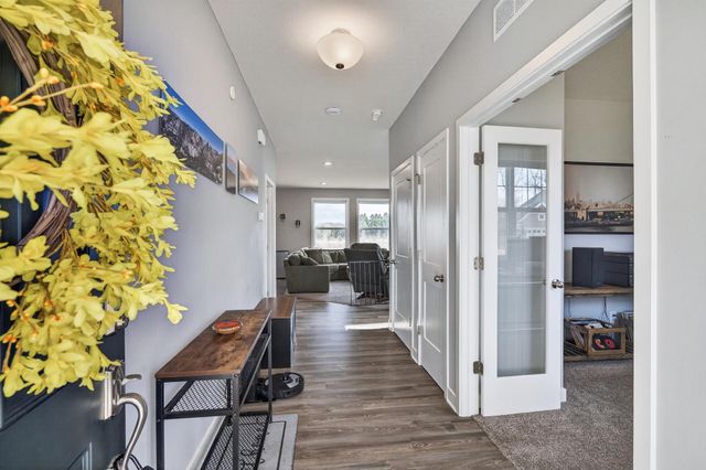 12997 Jewell Circle NE, Blaine, MN 55449