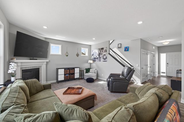 12997 Jewell Circle NE, Blaine, MN 55449