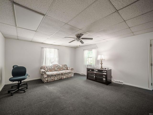 4844 N State Route 61, Boonville, IN 47601