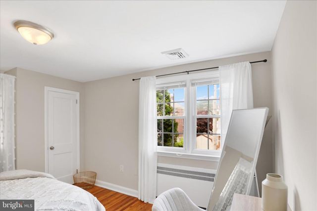 605 WILLOWBROOK RD, Havertown, PA 19083