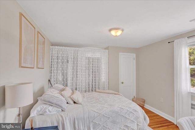 605 WILLOWBROOK RD, Havertown, PA 19083