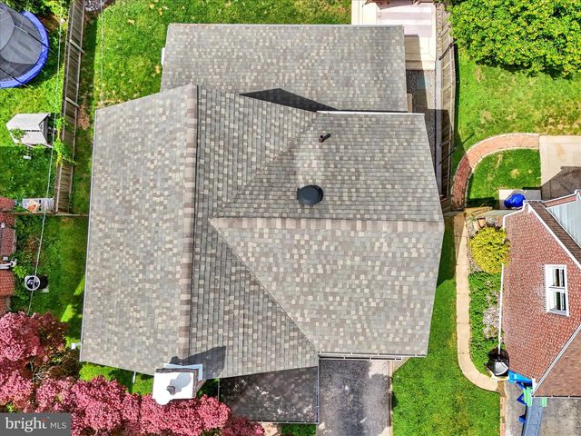 605 WILLOWBROOK RD, Havertown, PA 19083