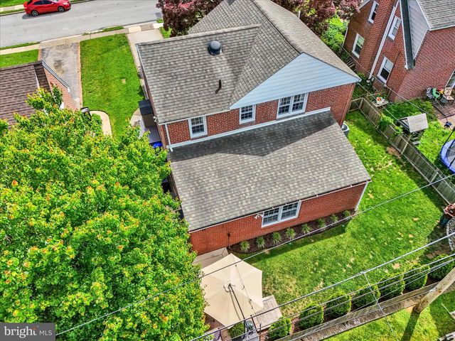 605 WILLOWBROOK RD, Havertown, PA 19083