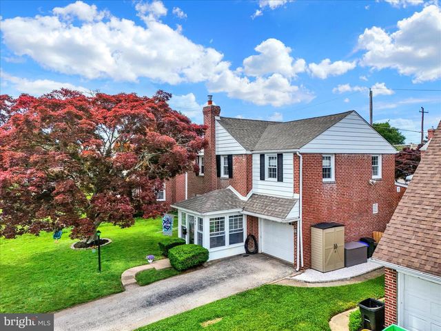 605 WILLOWBROOK RD, Havertown, PA 19083