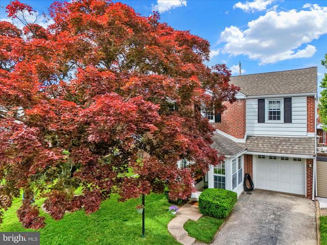 605 WILLOWBROOK RD, Havertown, PA 19083