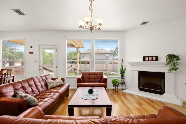 18729 Silent Water WAY, Pflugerville, TX 78660