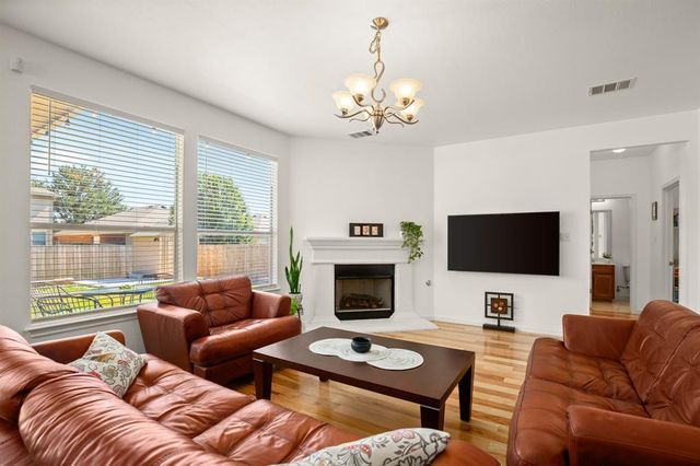 18729 Silent Water WAY, Pflugerville, TX 78660