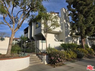 4866 1/2 Mcconnell Avenue, Los Angeles, CA 90066