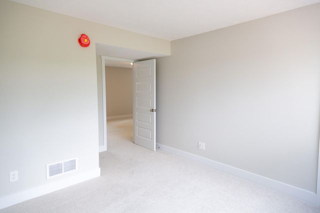 5565 Wing Avenue SE, Kentwood, MI 49512