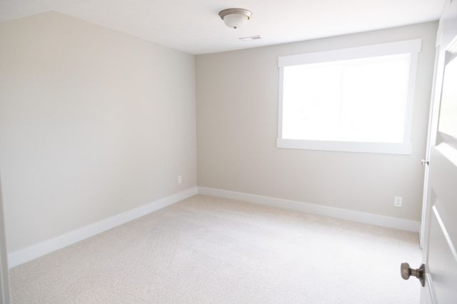 5565 Wing Avenue SE, Kentwood, MI 49512
