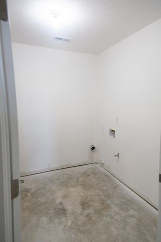 5565 Wing Avenue SE, Kentwood, MI 49512