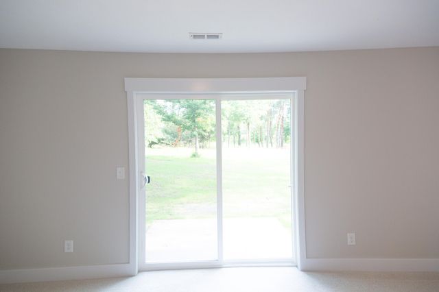 5565 Wing Avenue SE, Kentwood, MI 49512