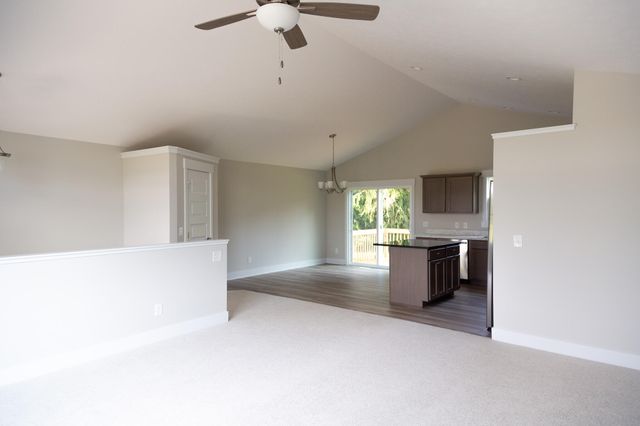 5565 Wing Avenue SE, Kentwood, MI 49512