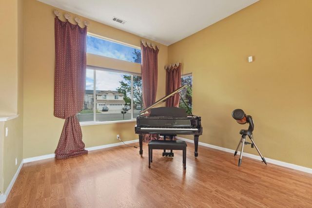 5488 Southwood Ct, Antioch, CA 94531