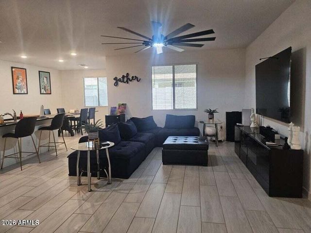 17446 W FULTON Street W, Goodyear, AZ 85338