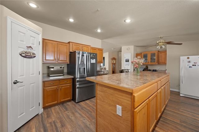 11330 Ali Chuk Road, Yucca, AZ 86438