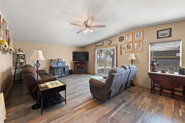 11330 Ali Chuk Road, Yucca, AZ 86438