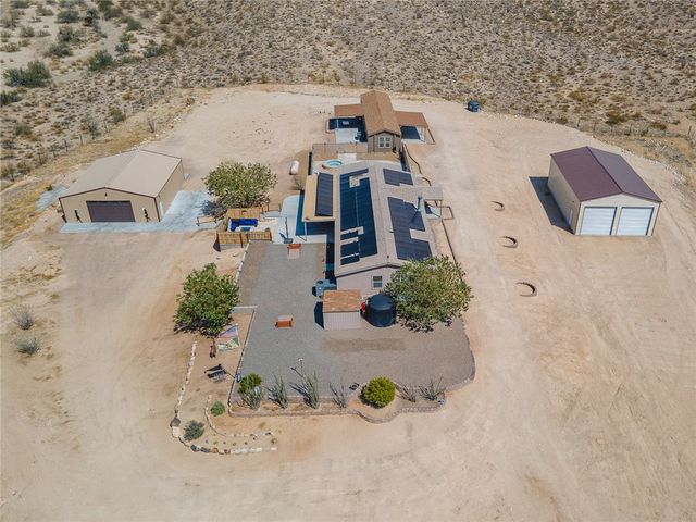 11330 Ali Chuk Road, Yucca, AZ 86438