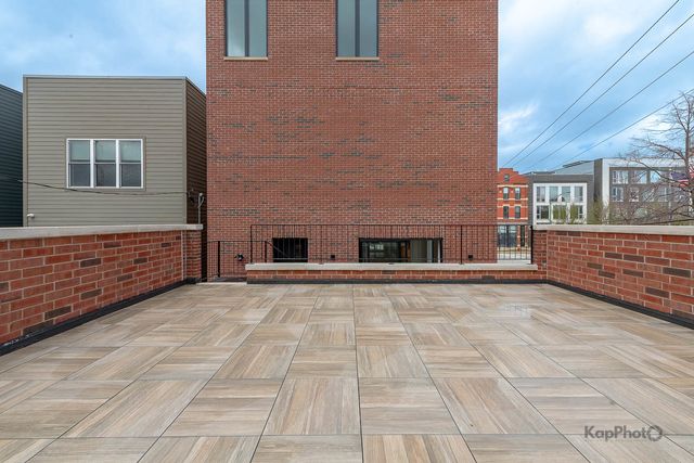 901 W Cullerton Street 1, Chicago, IL 60608
