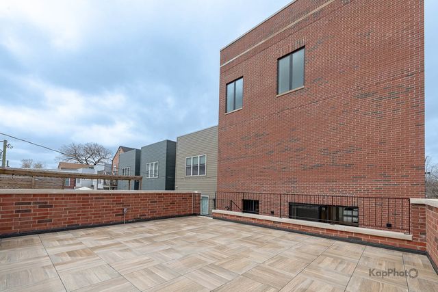 901 W Cullerton Street 1, Chicago, IL 60608