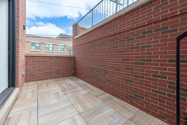 901 W Cullerton Street 1, Chicago, IL 60608
