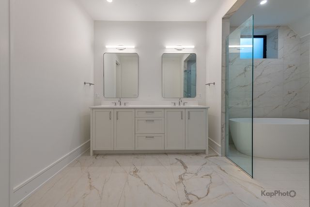 901 W Cullerton Street 1, Chicago, IL 60608