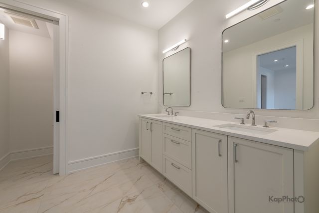901 W Cullerton Street 1, Chicago, IL 60608