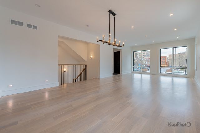 901 W Cullerton Street 1, Chicago, IL 60608