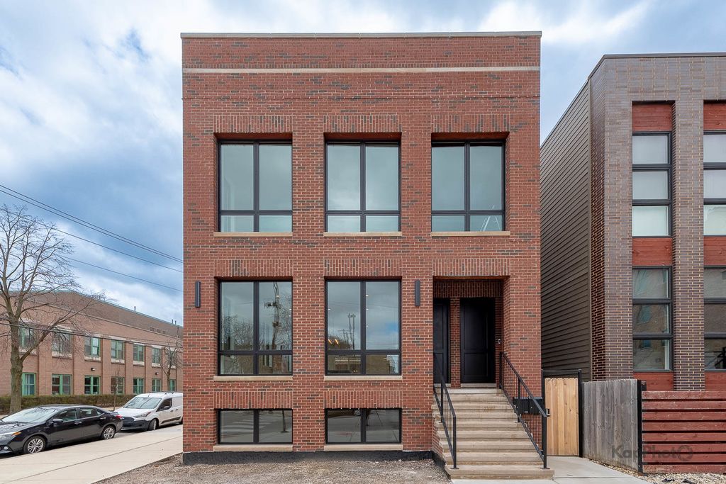 901 W Cullerton Street 1, Chicago, IL 60608