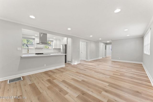 1554 SHIRL Lane, Jacksonville, FL 32207