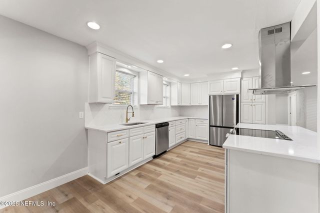 1554 SHIRL Lane, Jacksonville, FL 32207