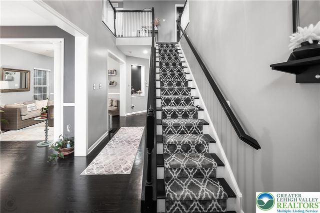 1215 Ciara Drive, Bethlehem City, PA 18017