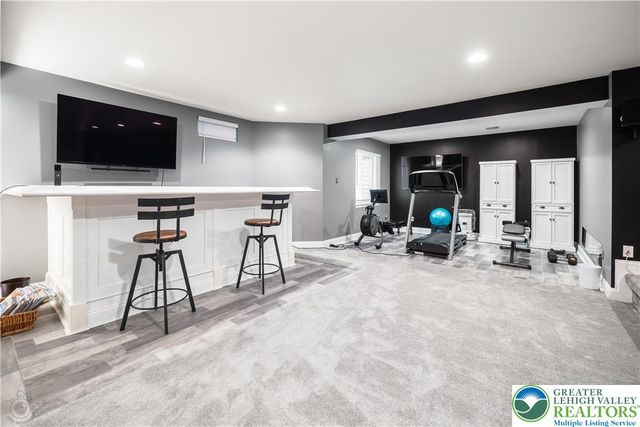 1215 Ciara Drive, Bethlehem City, PA 18017