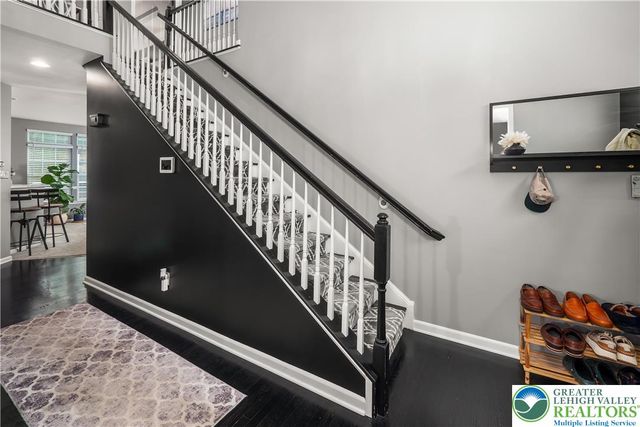 1215 Ciara Drive, Bethlehem City, PA 18017