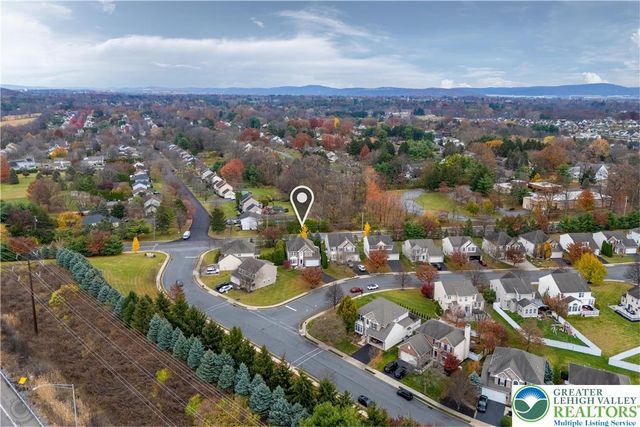 1215 Ciara Drive, Bethlehem City, PA 18017