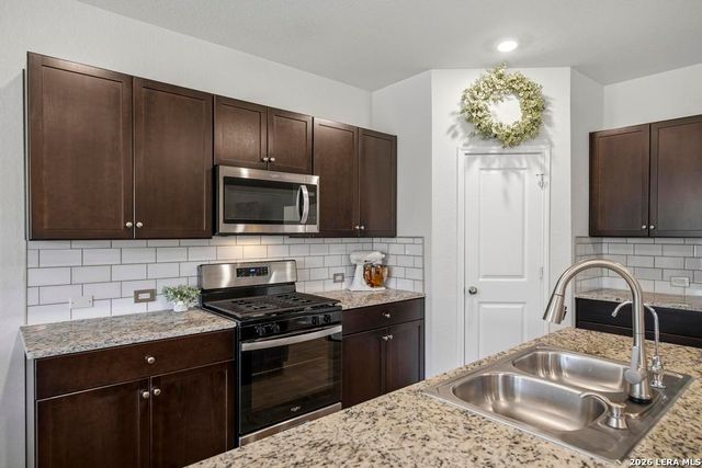 13943 Oolite Run, San Antonio, TX 78253