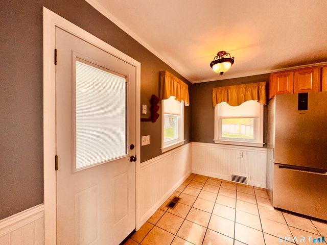 33 Jepson Lane, Meriden, CT 06451