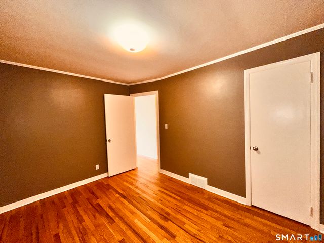 33 Jepson Lane, Meriden, CT 06451