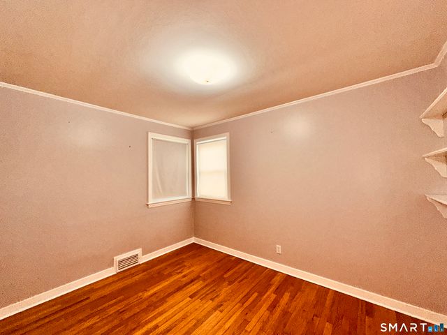33 Jepson Lane, Meriden, CT 06451
