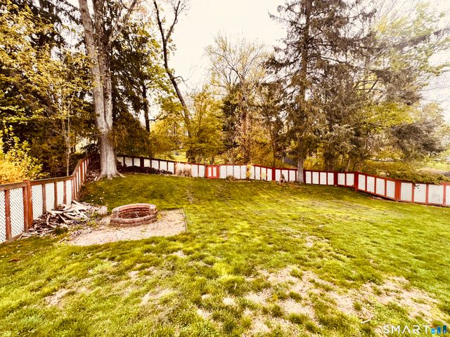 33 Jepson Lane, Meriden, CT 06451