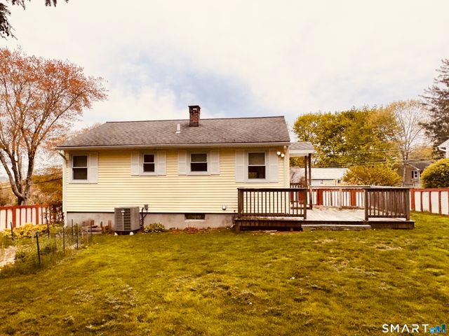 33 Jepson Lane, Meriden, CT 06451
