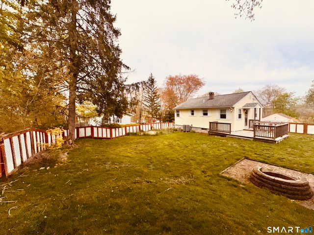 33 Jepson Lane, Meriden, CT 06451