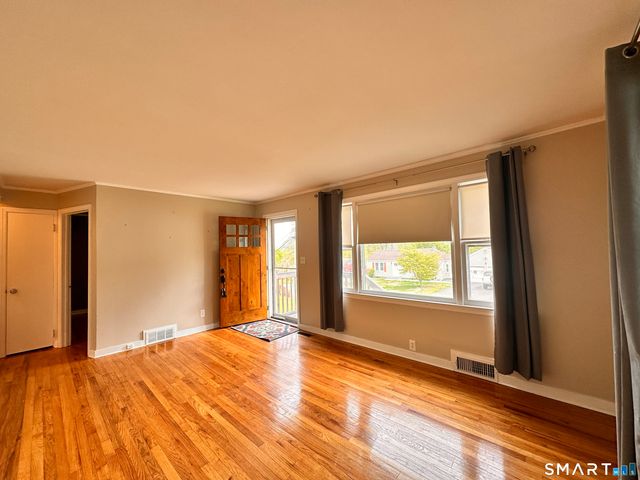 33 Jepson Lane, Meriden, CT 06451