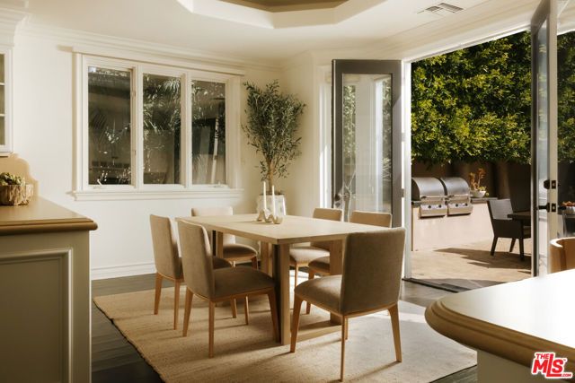 1202 San Vicente Boulevard, Santa Monica, CA 90402