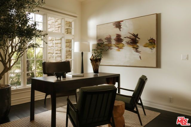 1202 San Vicente Boulevard, Santa Monica, CA 90402