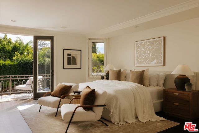 1202 San Vicente Boulevard, Santa Monica, CA 90402