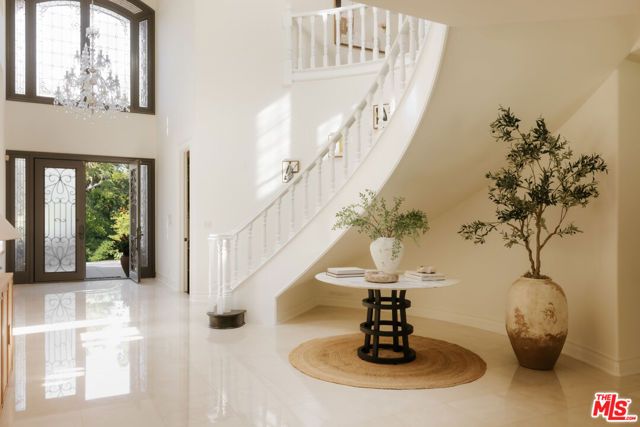 1202 San Vicente Boulevard, Santa Monica, CA 90402