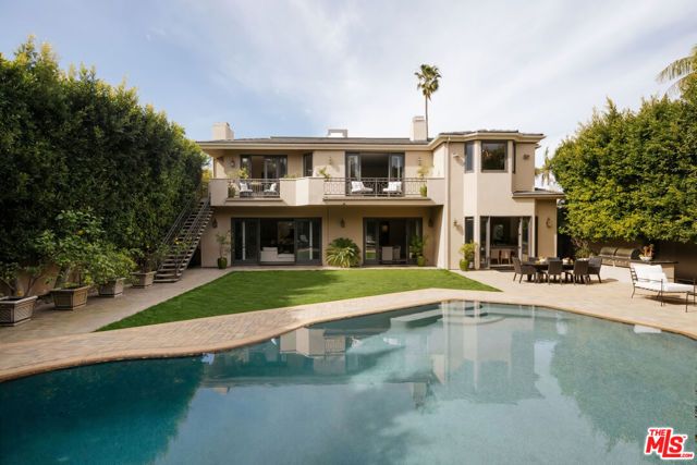 1202 San Vicente Boulevard, Santa Monica, CA 90402