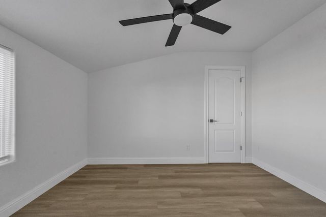 1209 E Pine St, Lodi, CA 95240